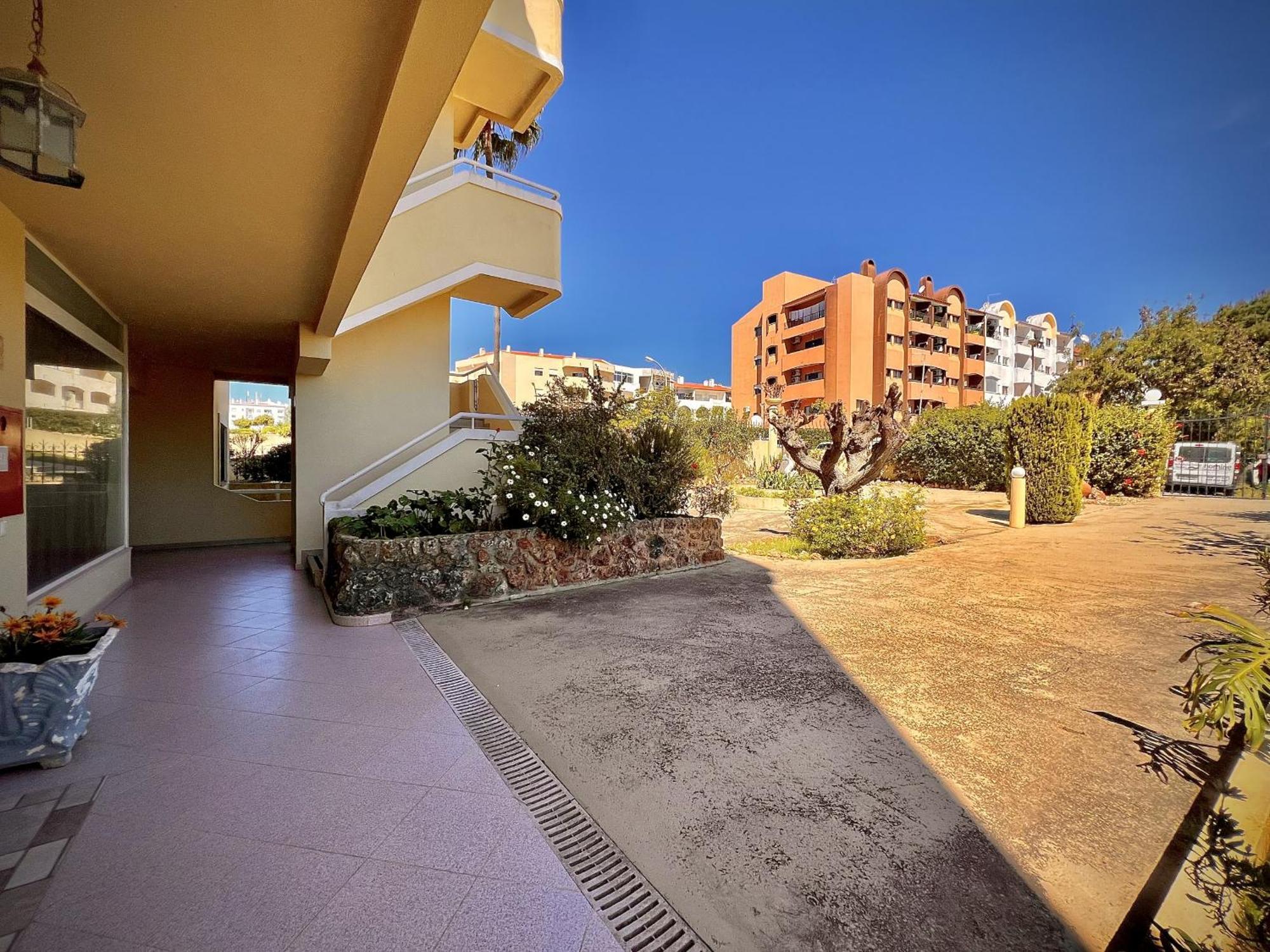 Marina Sol With Pool By Homing Appartement